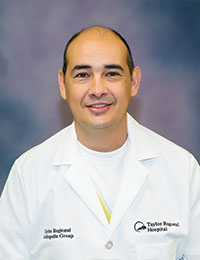 Photo of Dr. Ruben Gonzalez, MD